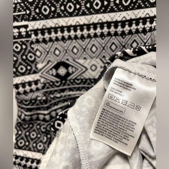 H&M Size 12 Black and White Pattern Dress - Picture 3 of 5